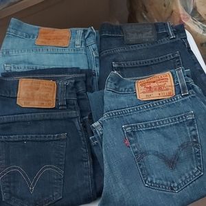 Levi's 30 waist Each $30 choose 1 available